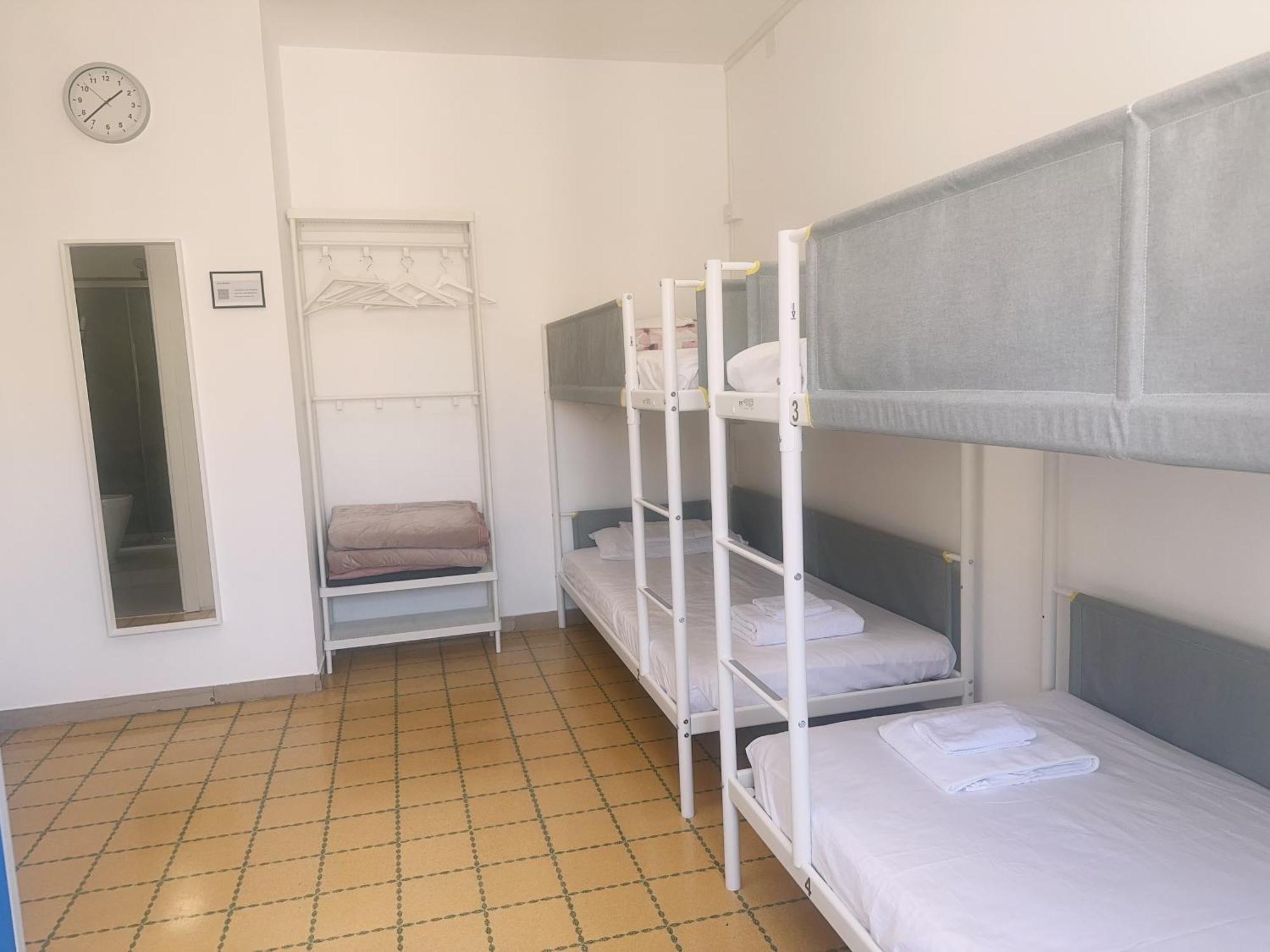 Lisa House Hostel Rome Exterior photo
